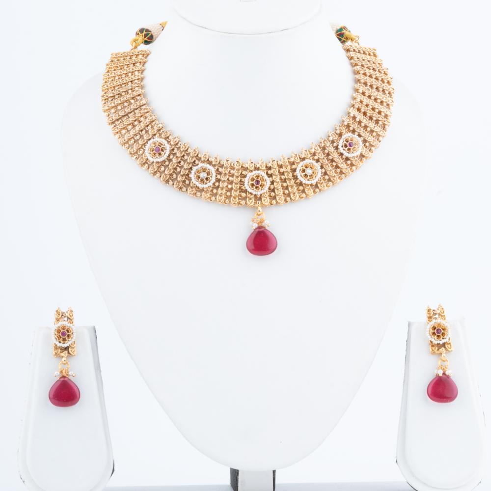 ChicCharm Jewellery Brass And Copper Gold Plated Rajwadi Necklace Set