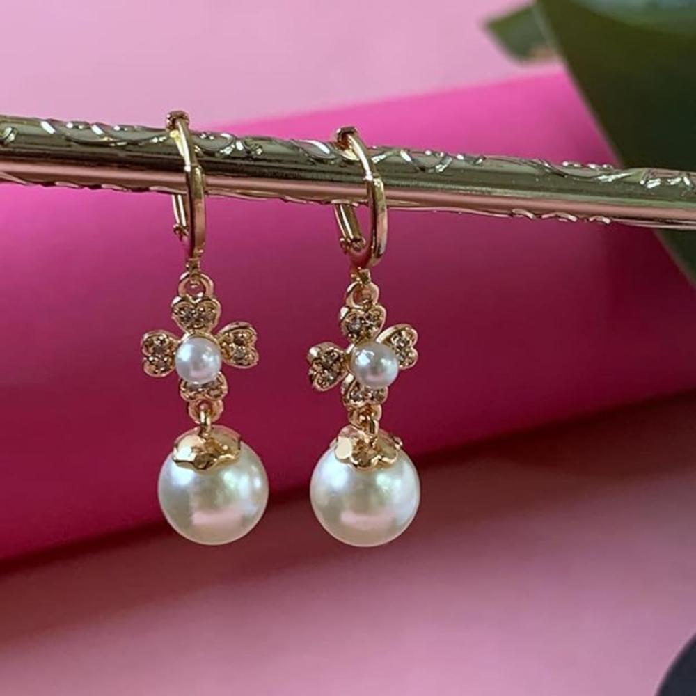 Etnico Stylish Latest Fashion Rose Gold Plated Cubic Zirconia