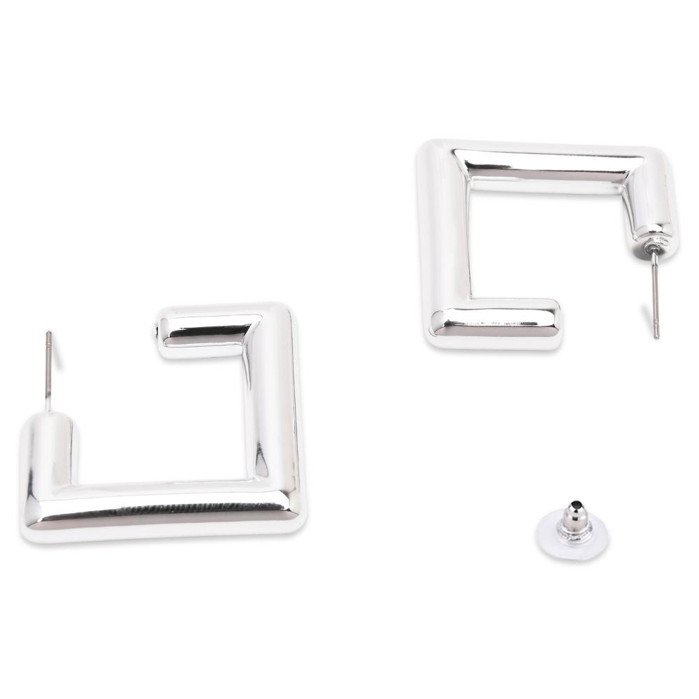 Etnico Silver Plated Classic Square Shaped Lightweight Minimal Stud Earrings For Women (E3300S)