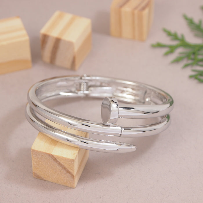 Tarohi Jewels Nail Shape Adjustable Cuff Kada