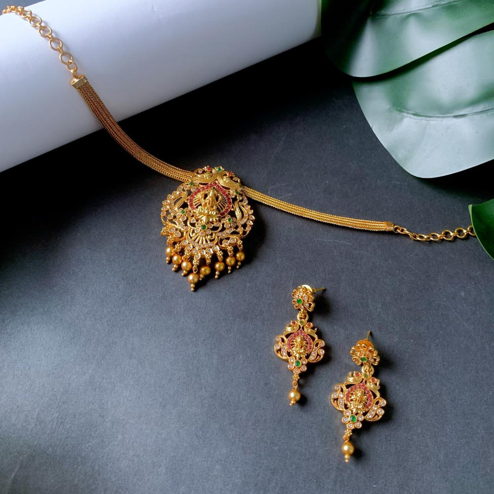 Etnico Gold Plated Traditional Temple Choker Necklace Jewellery