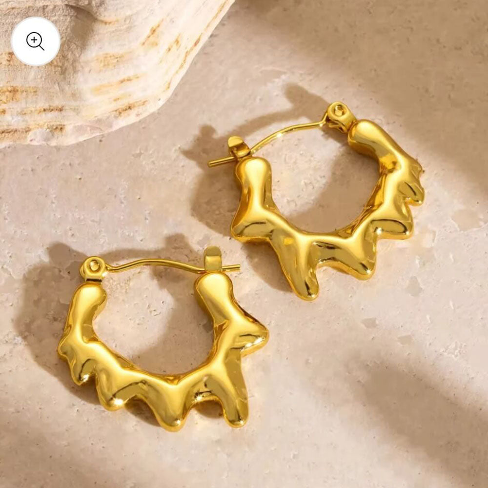 Bevy Pearls Modern Wave Design Hoop Earrings