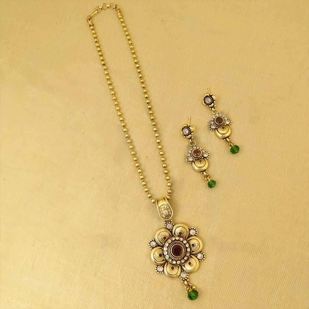 Js Fashion Basundi flower designed pendant set