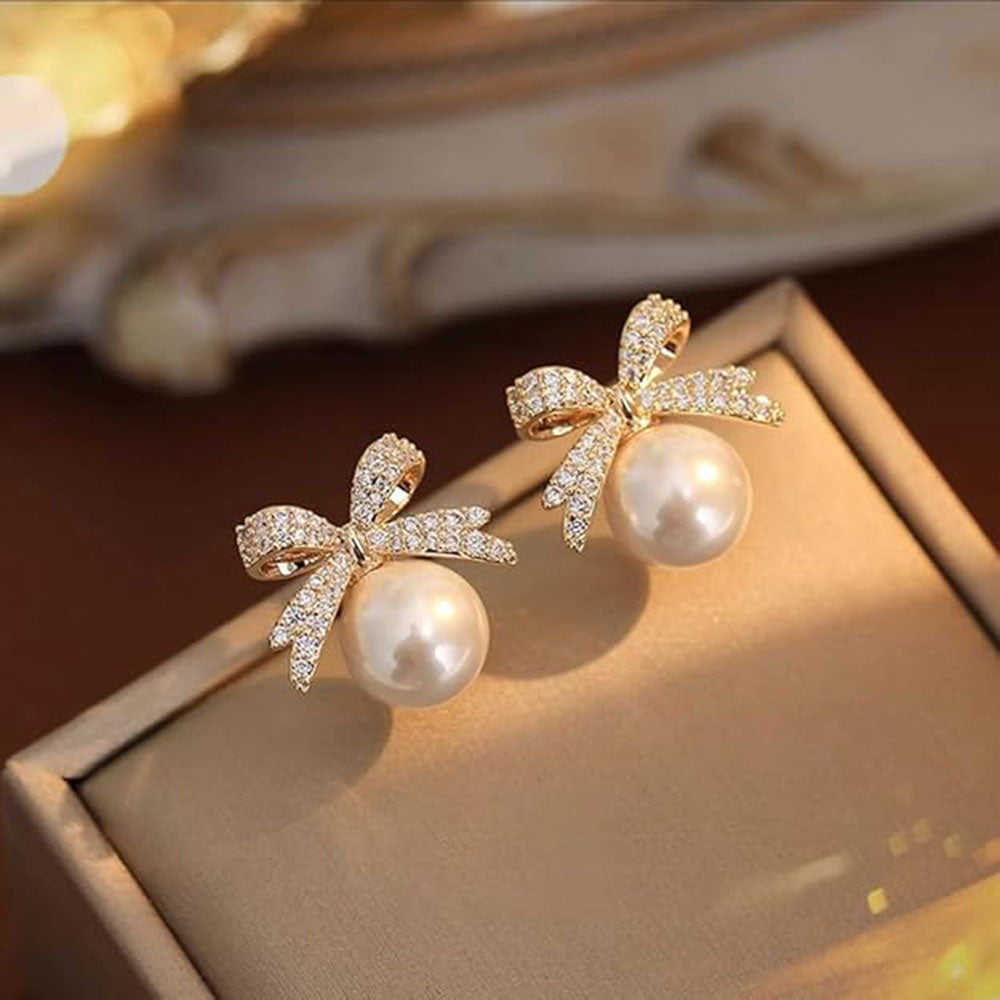 Bevy Pearls Austrian Stone Cute Bow Studs Earrings