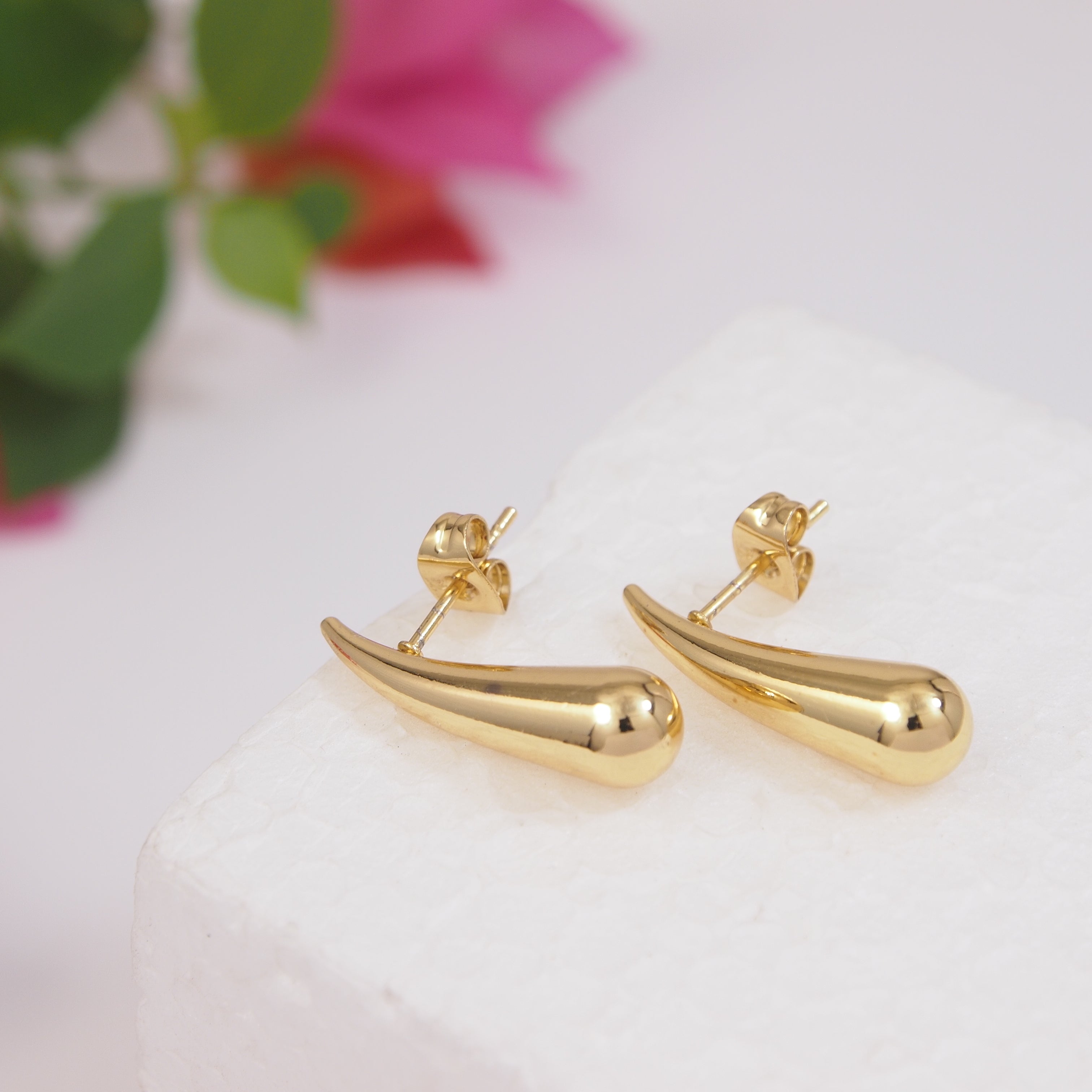 Tarohi Jewels Stainless Steel Tear Drop Earring