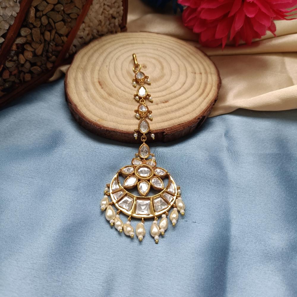 Arham Gold Plated Polki Kundan And Pearl Beads Maangtikka