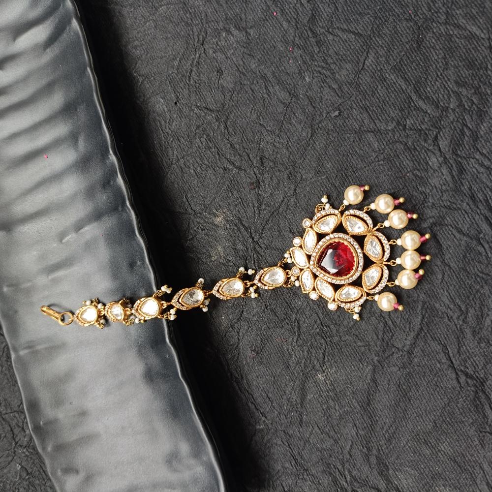 Arham Gold Plated Polki Kundan And Pearl Beads Maangtikka