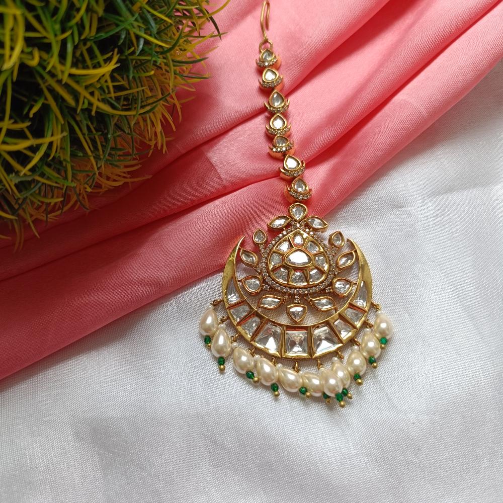 Arham Gold Plated Polki Kundan And Pearl Beads Maangtikka