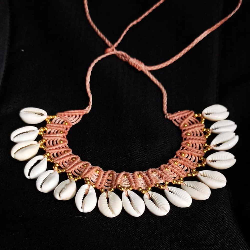 Manisha Jewellery HandMade Shell Necklace Set - Main Image