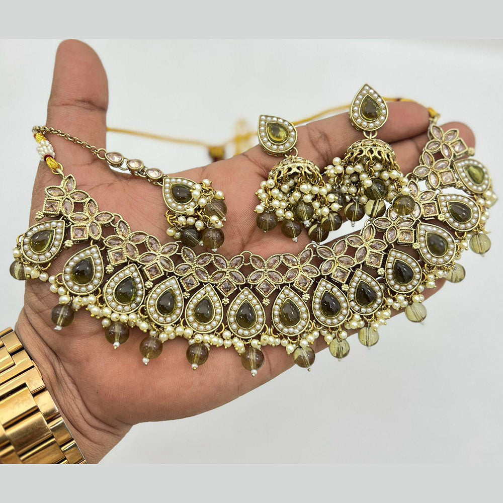 Sai Fashion Gold Plated Crystal Stone And Pearl Necklace Set