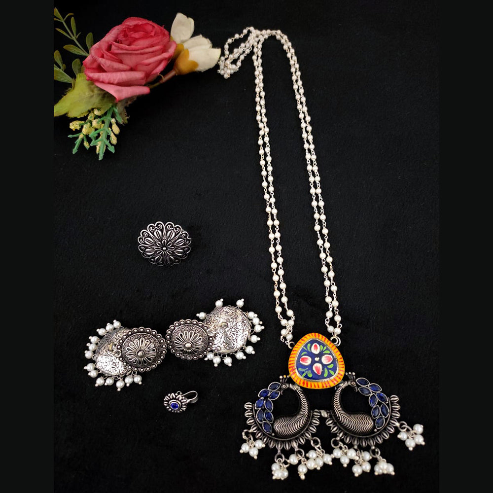 Vaamika Oxidized Plated Kundan Stone Necklace Set