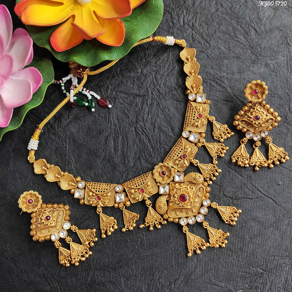 Heera Jewellers Gold Plated Pota Stone Choker Necklace Set