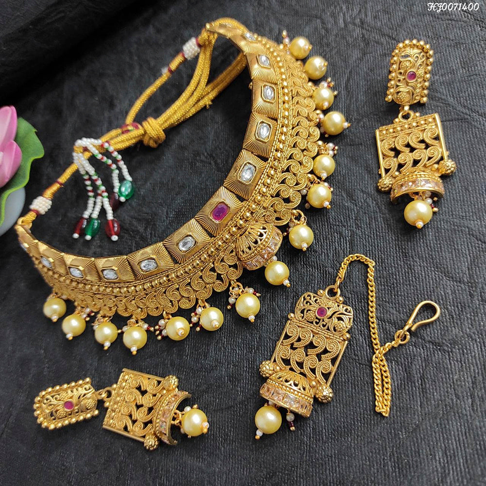 Heera Jewellers Gold Plated Pota Stone Necklace Set