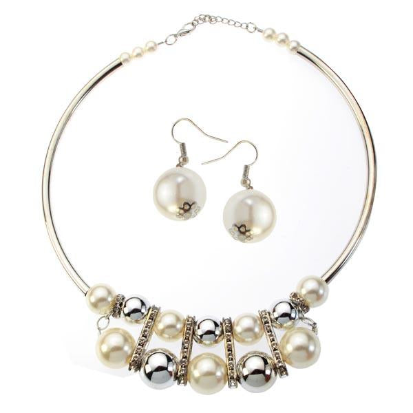 Urthn Pearl White Gold Plated Statement Necklace Set - 1106015