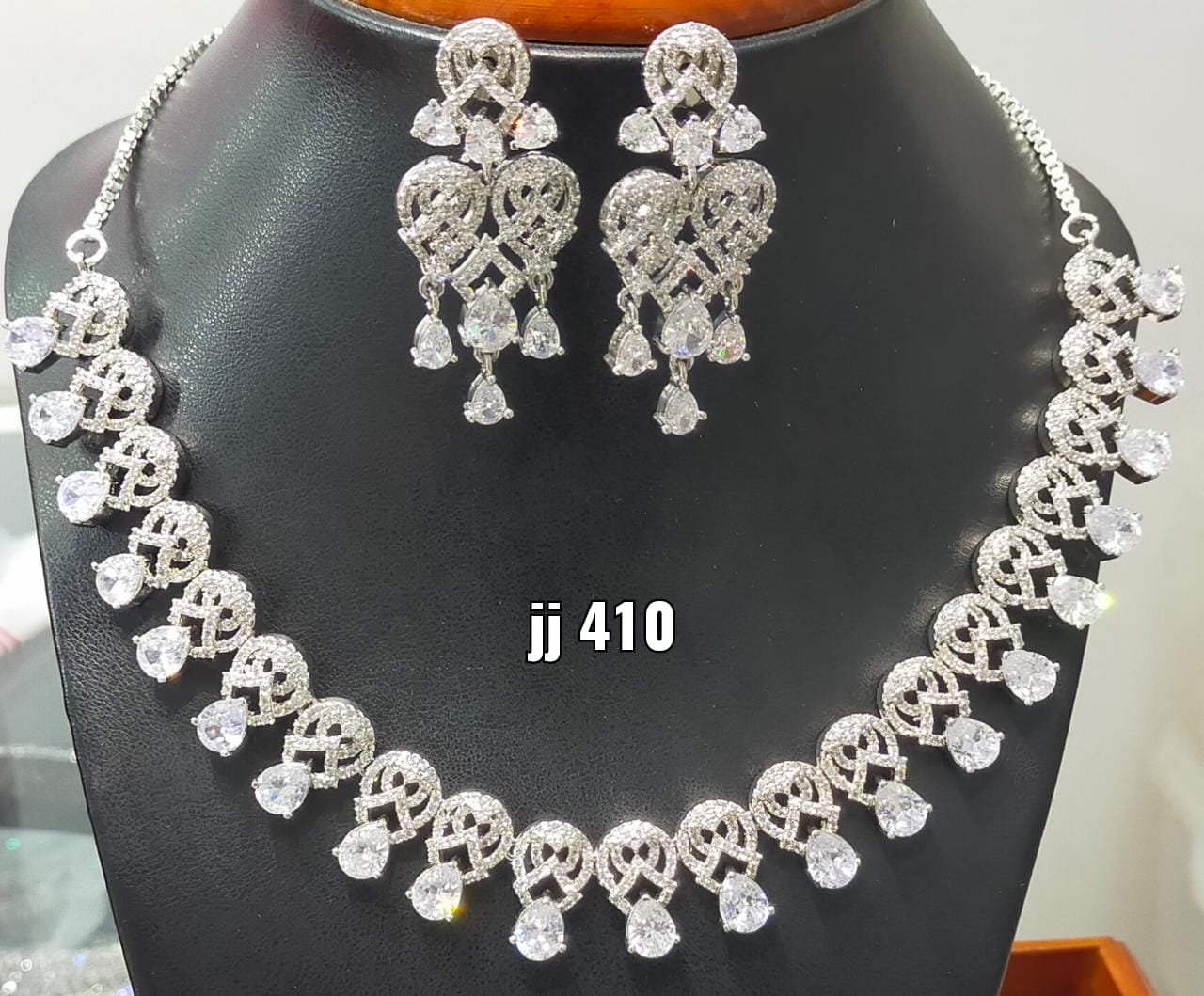 Jain Jewellers American Diamond Necklace Set - 11062302