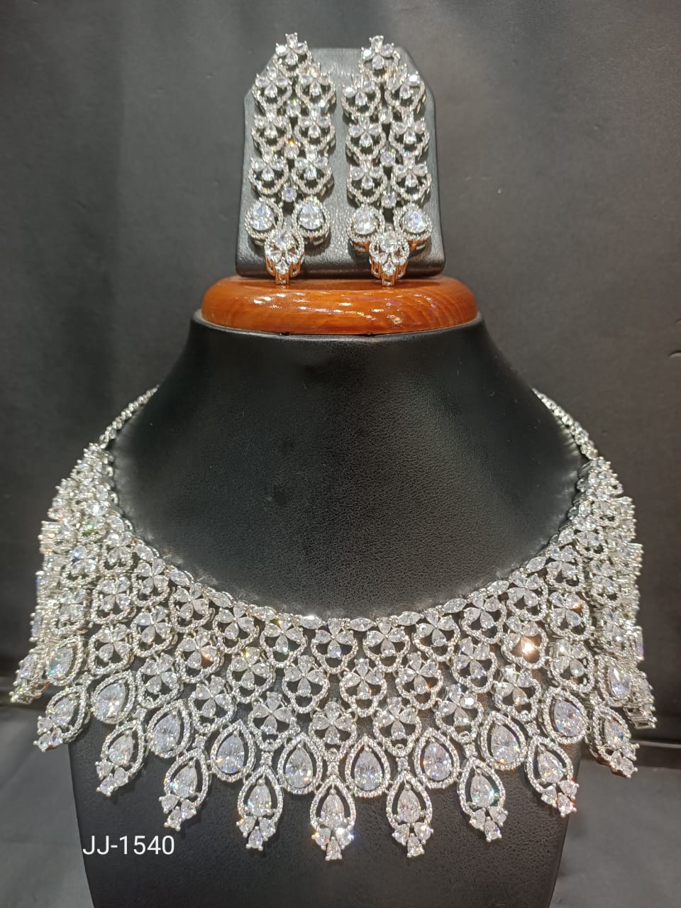 Jain Jewellers American Diamond Necklace Set - 11062340