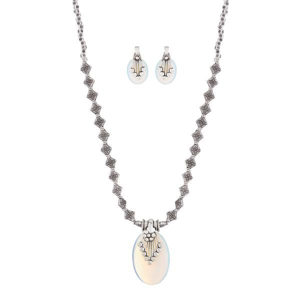 Urthn Rhodium Plated Gems Stone Necklace Set - 1111316E