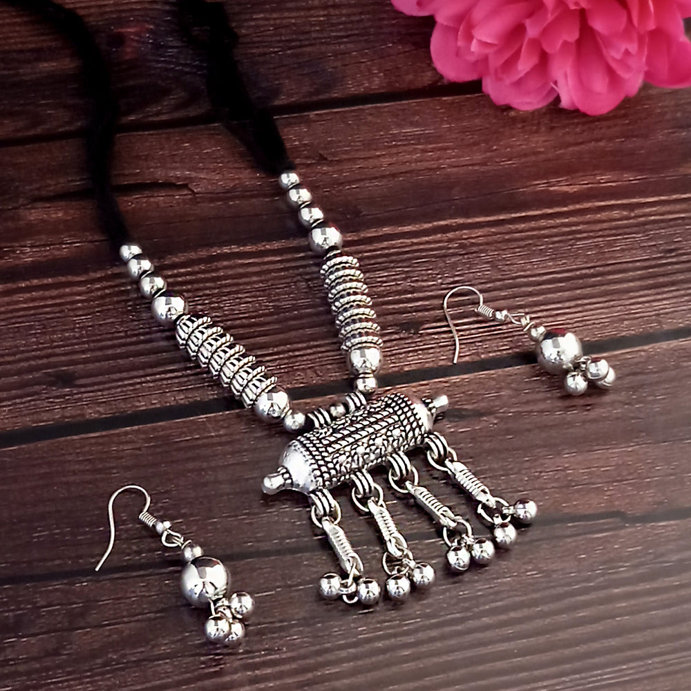Jeweljunk Navratri Specia Oxidised Plated Necklace Set