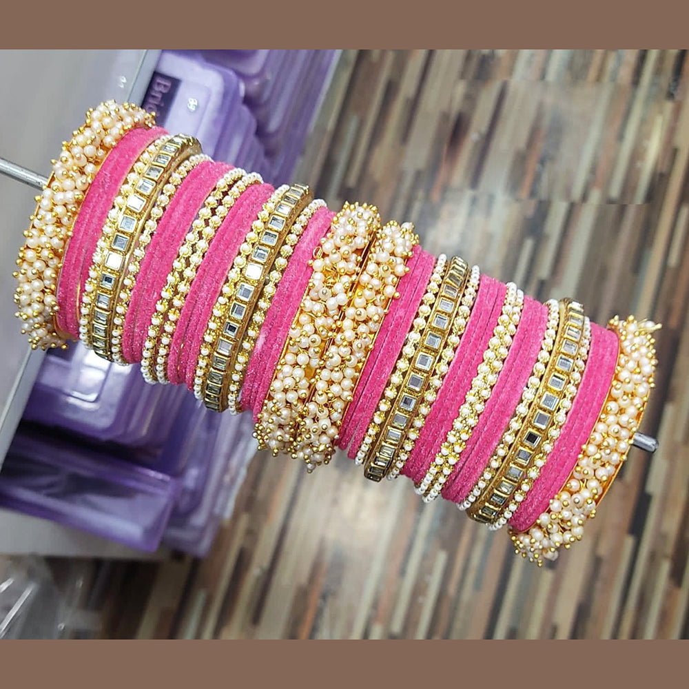 everlasting quality jewels velvet And Pearl Bangles Set