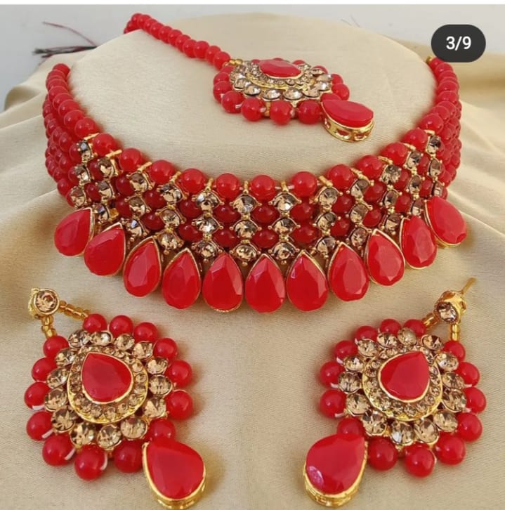 Bhavi Jewels Crystal Stone Gold Plated Necklace Set