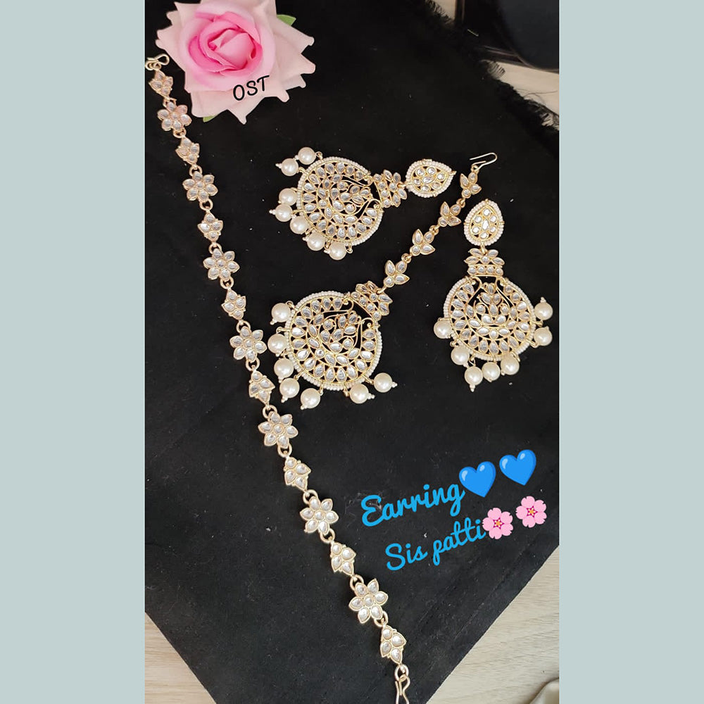 FS Collection Gold Plated Kundan Stone Earrings With Mangikka