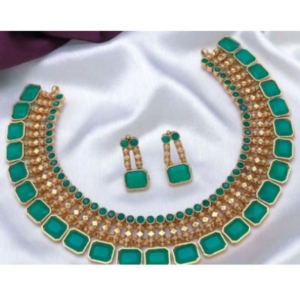 Akruti Collection Gold Plated Pota Stone Necklace Set