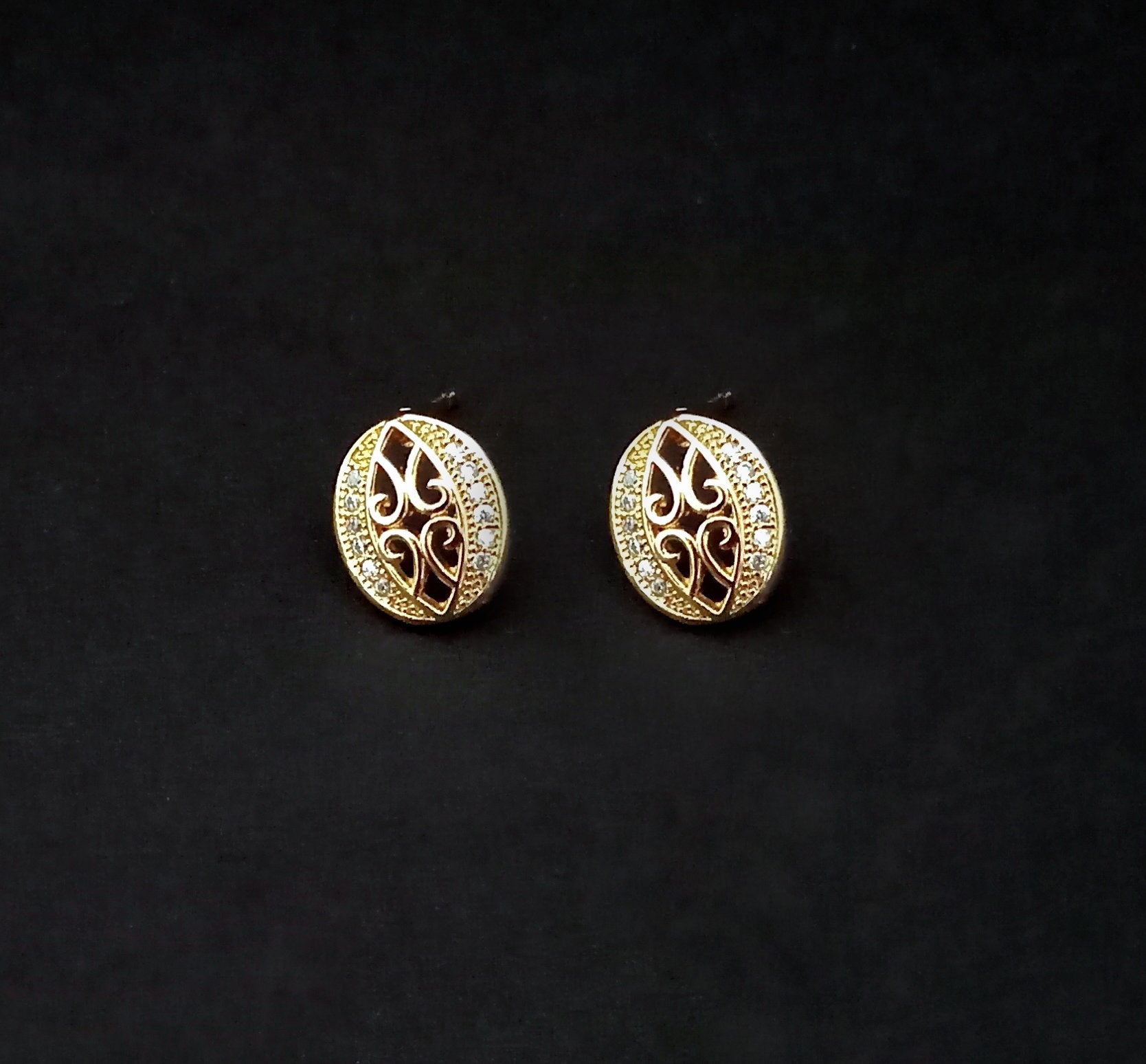 Urthn Gold Plated Austrian Stone Stud Earrings - 1309902A