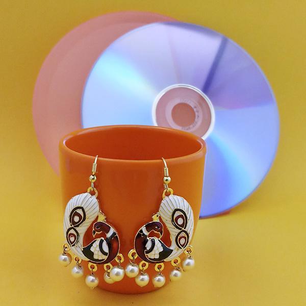 Urthn Fashions White Meenakari Earrings - 1314405B