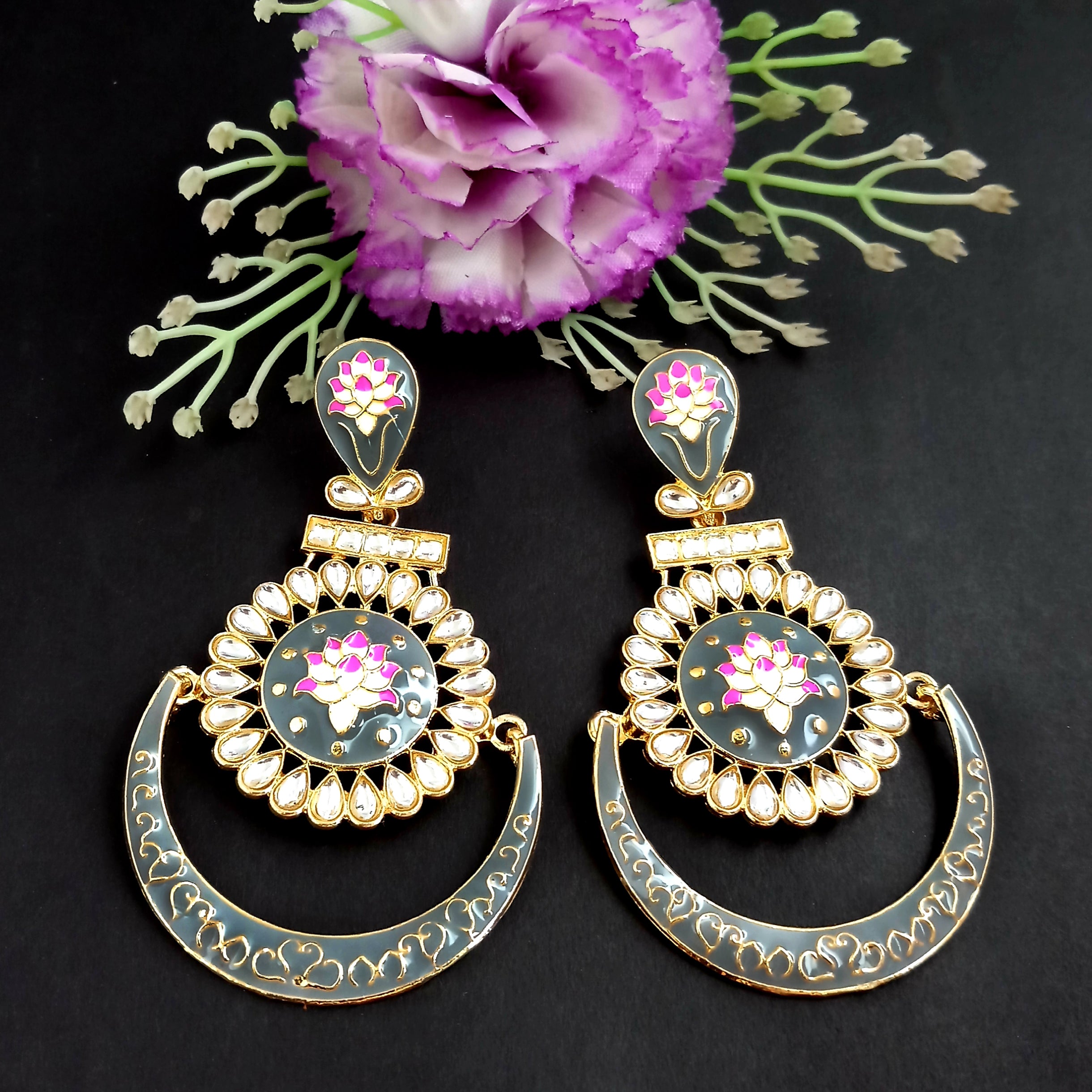PARSHWAM Grey Glossy Meenakari Earring