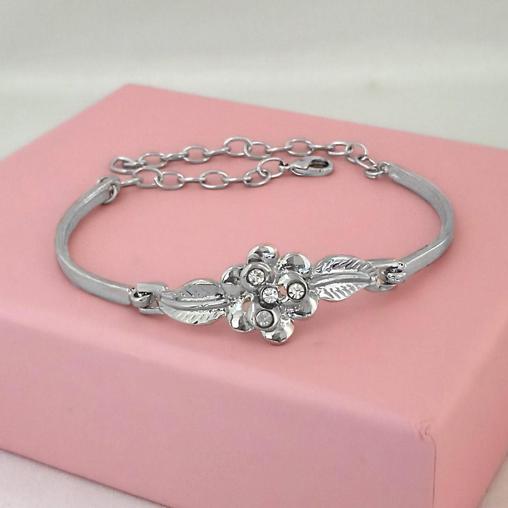 Urthn Silver Plated Floral Adjustable Bracelet - 1400560