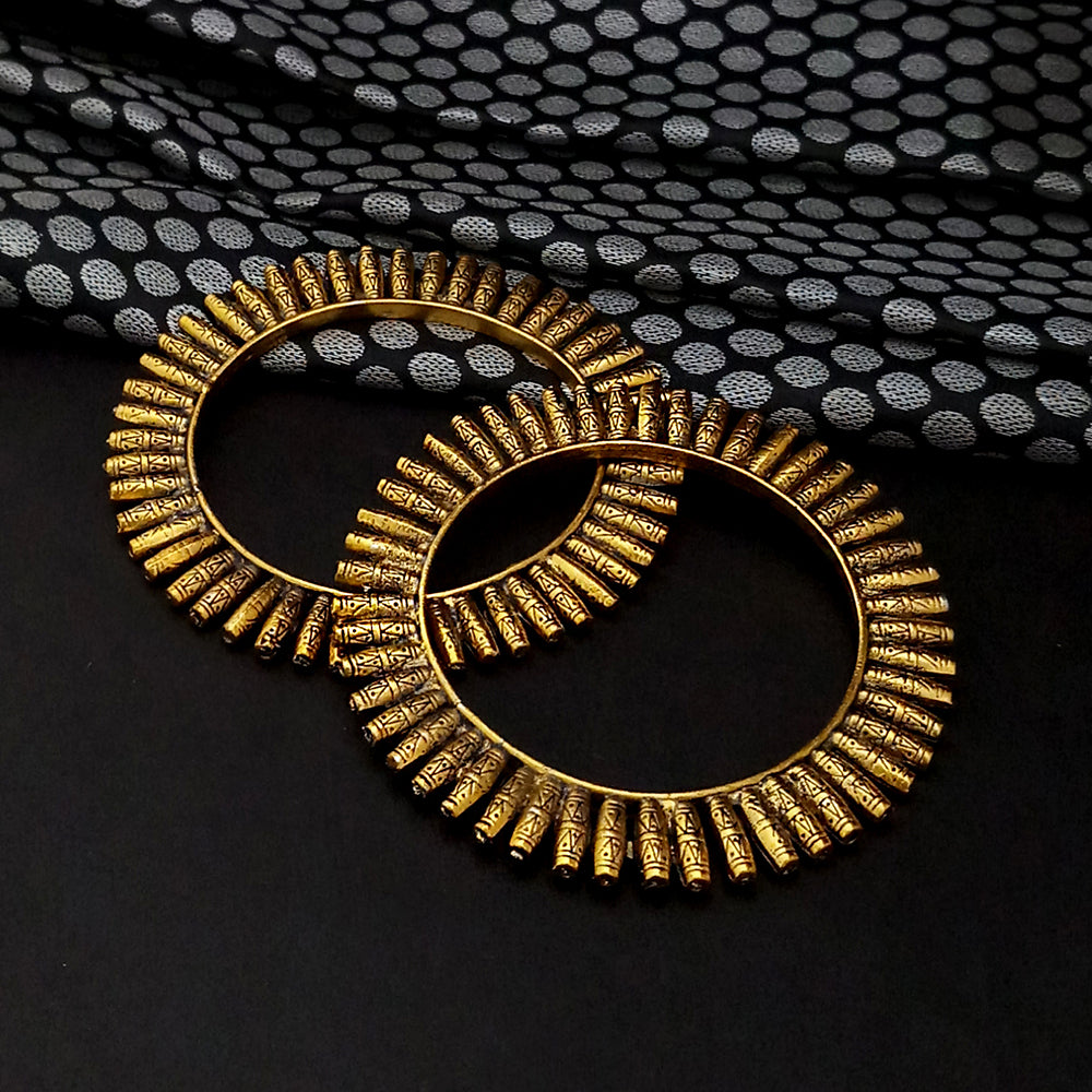 Urthn Gold Plated Bangles Set