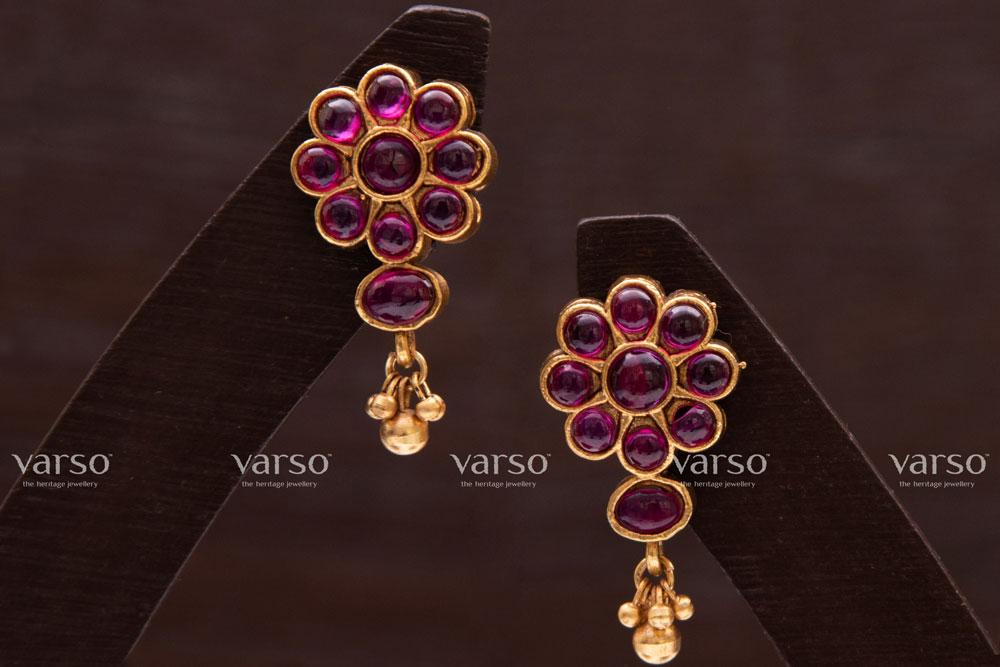 Varso Kempu Gold Antique Brass Alloy Ball Dangler Earrings - 211006