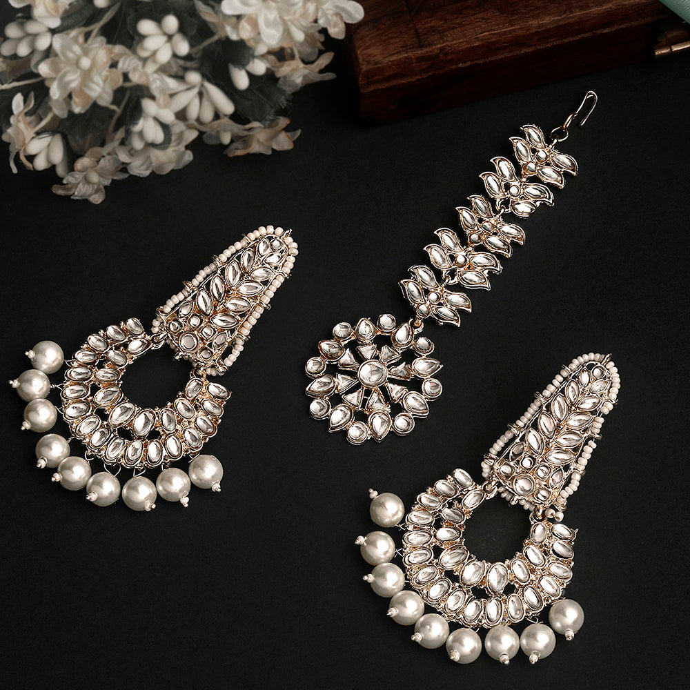Shrishti Fashion Glorious Silver Plated Chandilier Earring Maang Tikka For Women