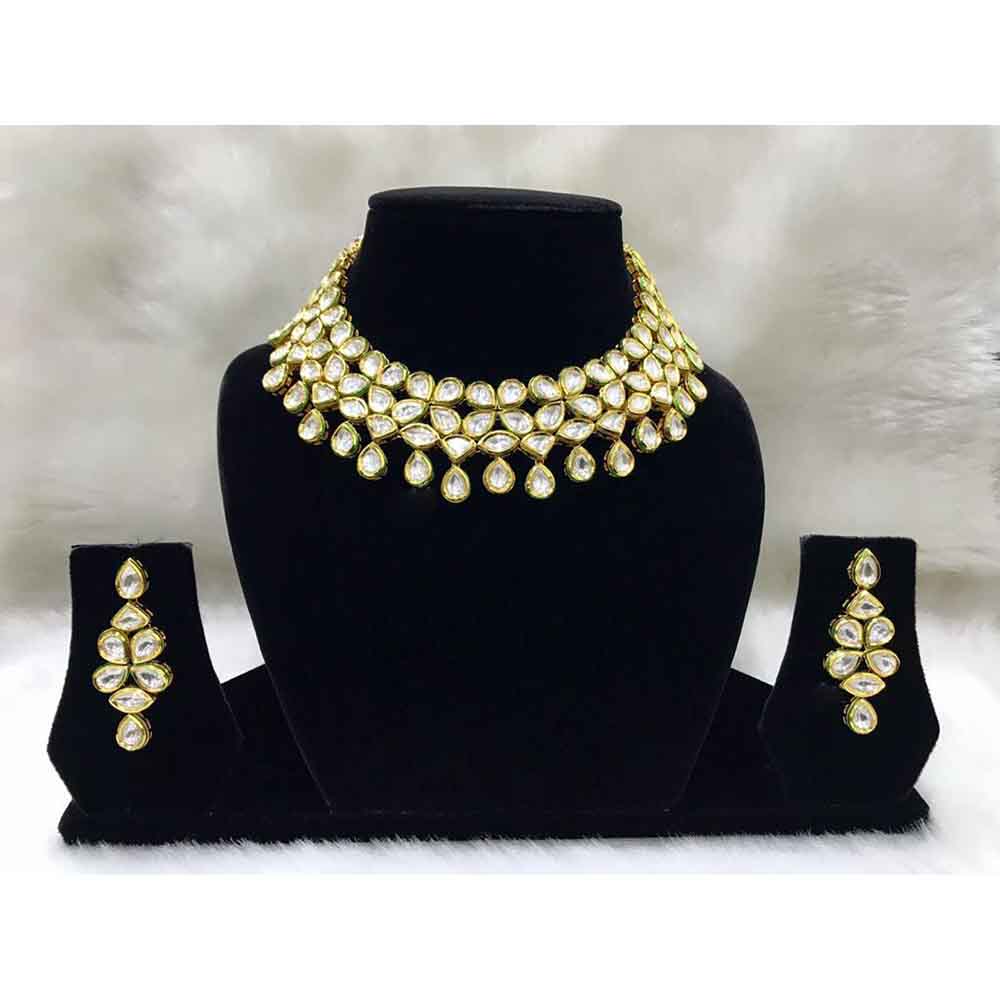 Tarangavi White Kundan Gold Plated Choker Necklace Set - FNV-2029