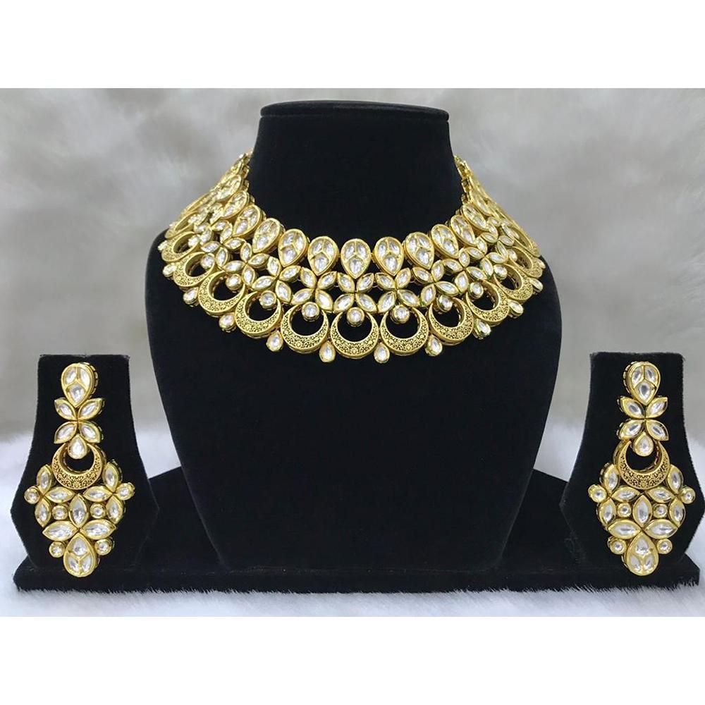 Tarangavi White Kundan Gold Plated Choker Necklace Set - FNV-2060