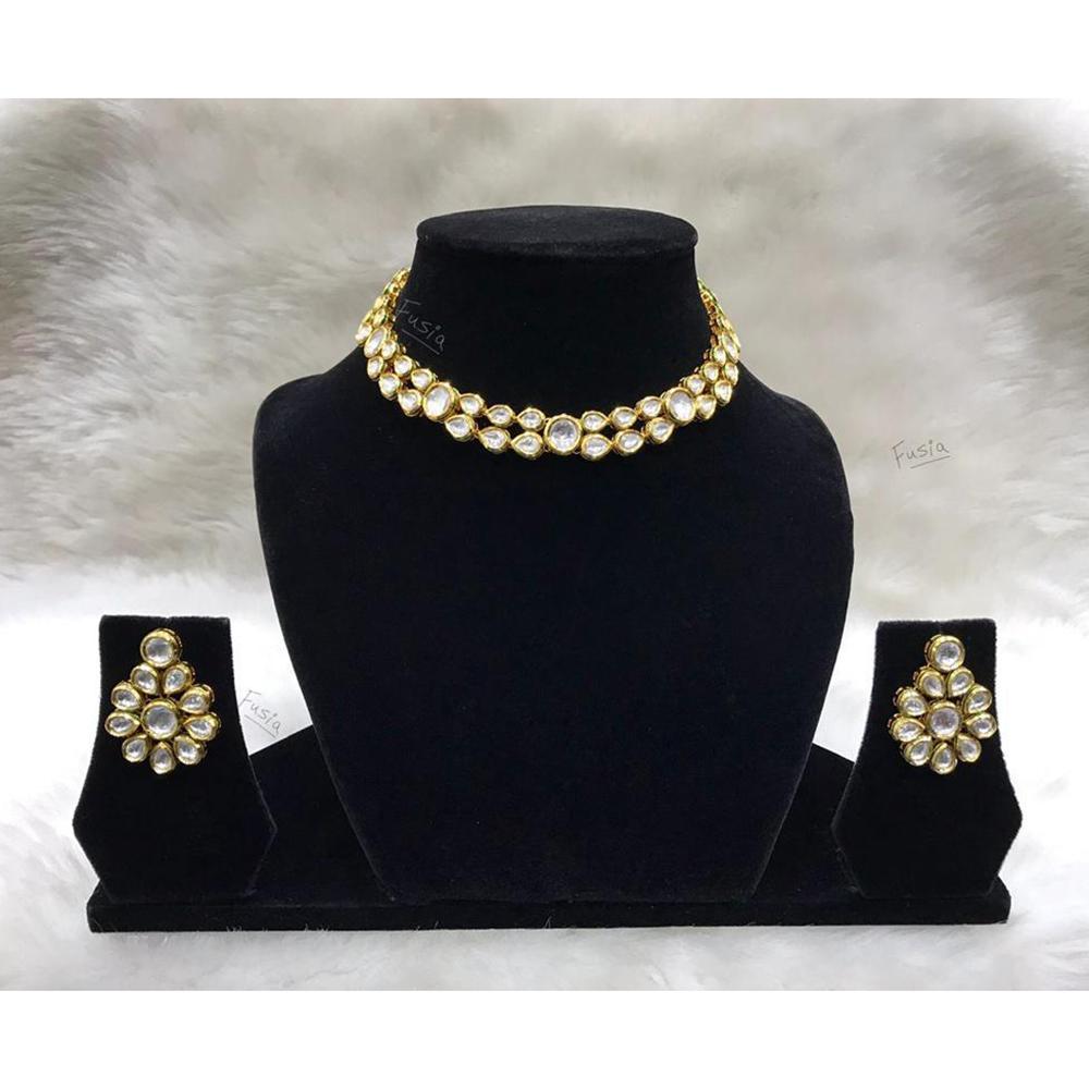 Tarangavi White Kundan Gold Plated Choker Necklace Set - FNV-2168