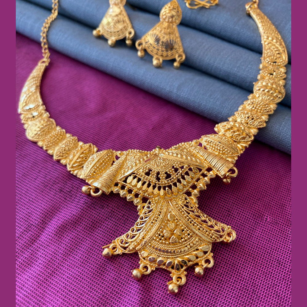 Mahavir Forming Look Necklace Set