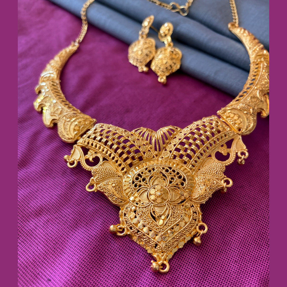 Mahavir Forming Look Necklace Set