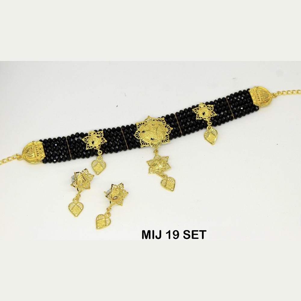 Mahavir Forming Gold Necklace Set - MIJ 18 SET