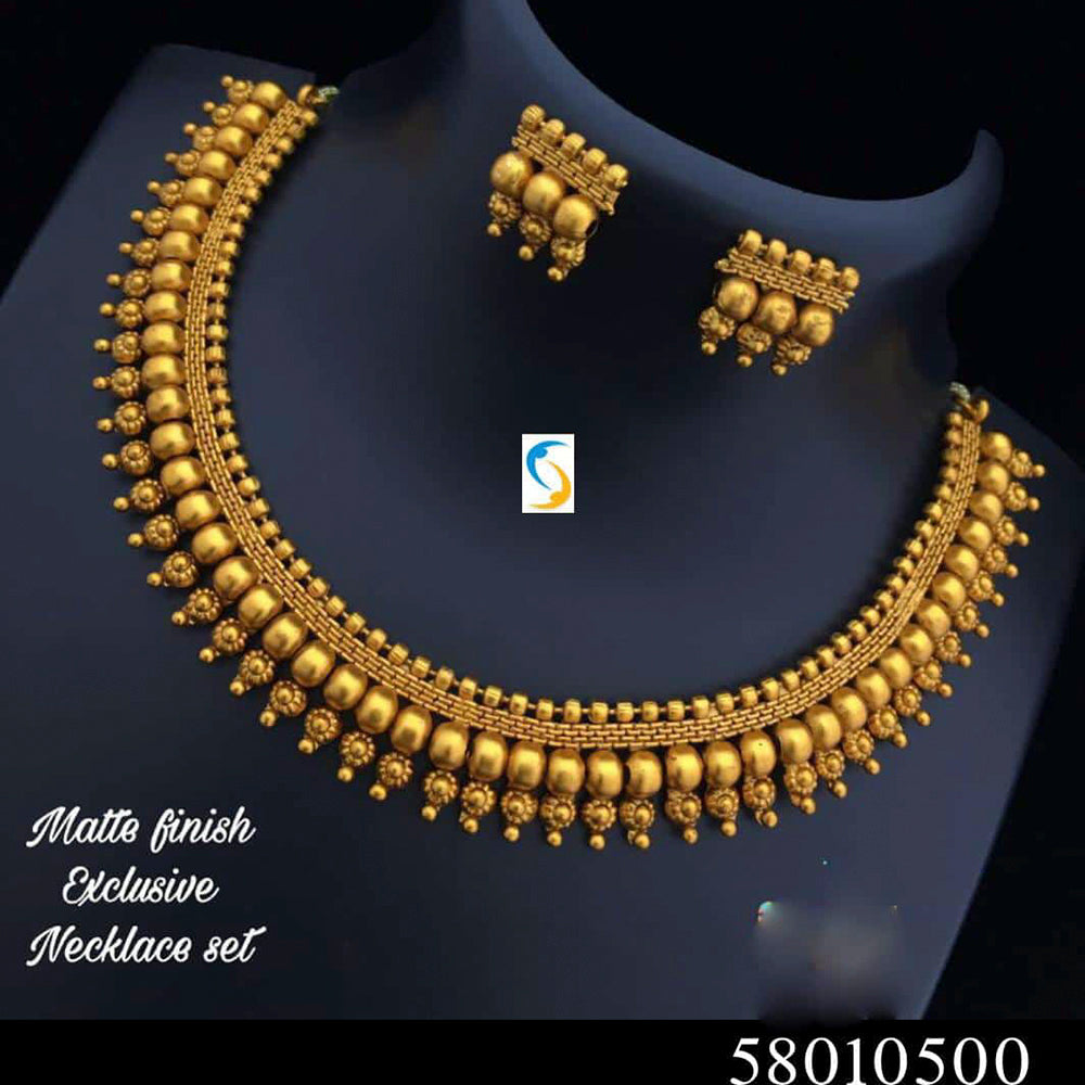 Gold matte sale finish necklace