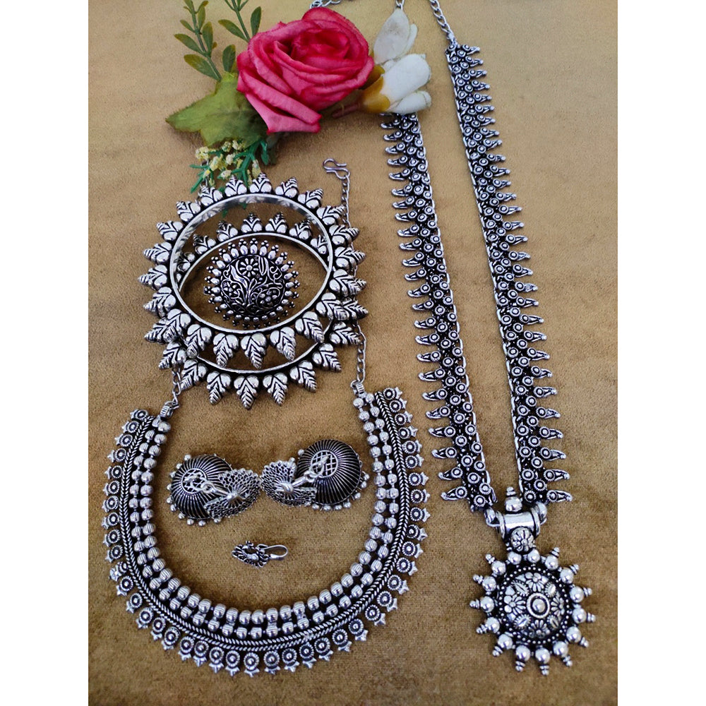 Vaamika Oxidized Plated Jewellery Combo