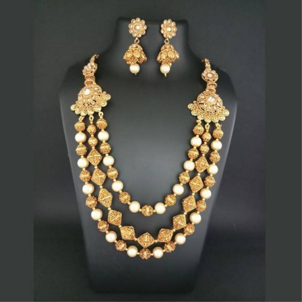 Ganpati Arts Whote Beads Copper Necklace Set