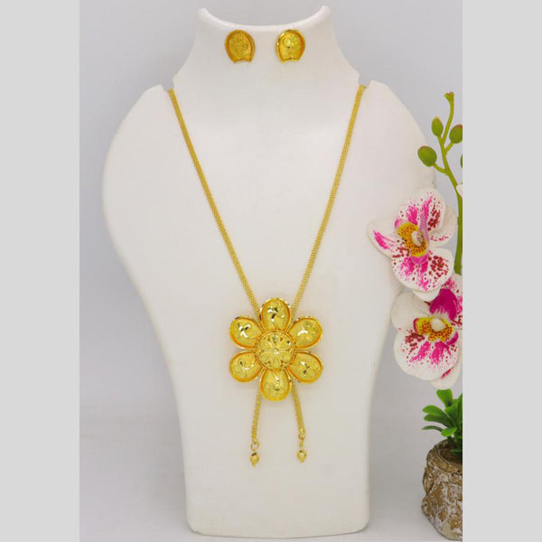 Mahavir Dye Gold Floral Pendant Set