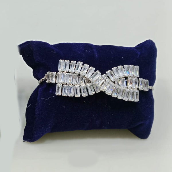 Tip Top Jewellers Silver Plated Crystal Stone Bracelet