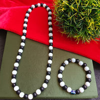 Urthn Designer Black & White Beads Mala with Bracelet for Men