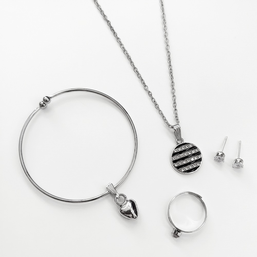 Urthn  Silver Plated Chain Pendant Earrings Rings And Bracelet Jewellery Combo Set (Pack of 6)
