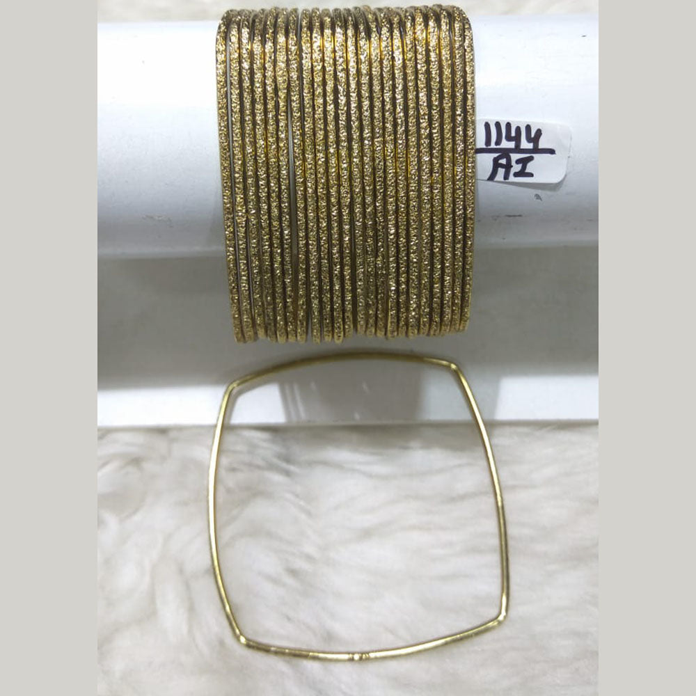 Kumavat Jewels Gold Plated Bangles Set