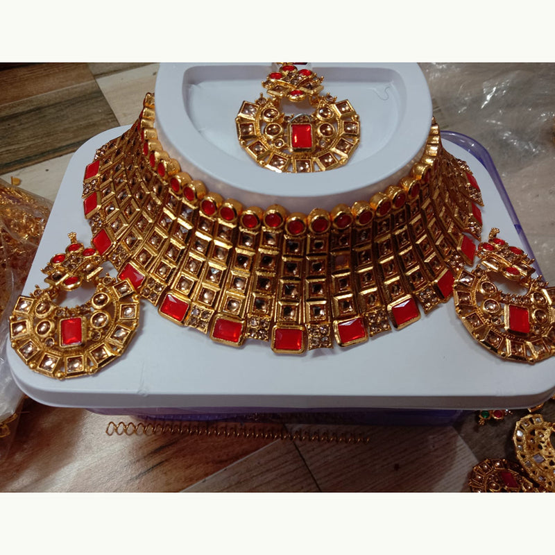 Neetu Art Gold Plated Crystal Stone Necklace Set