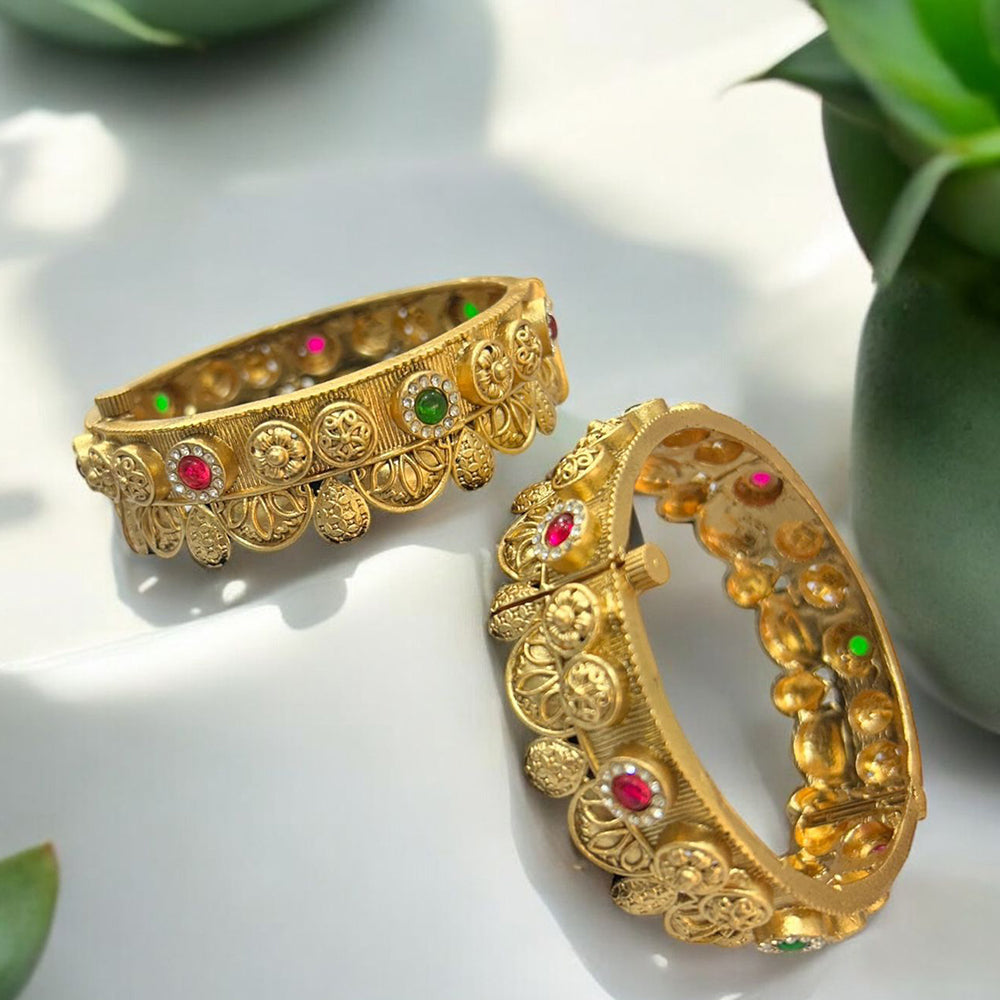 Neetu Art Gold Plated Pota Stone Openable Bangle Set
