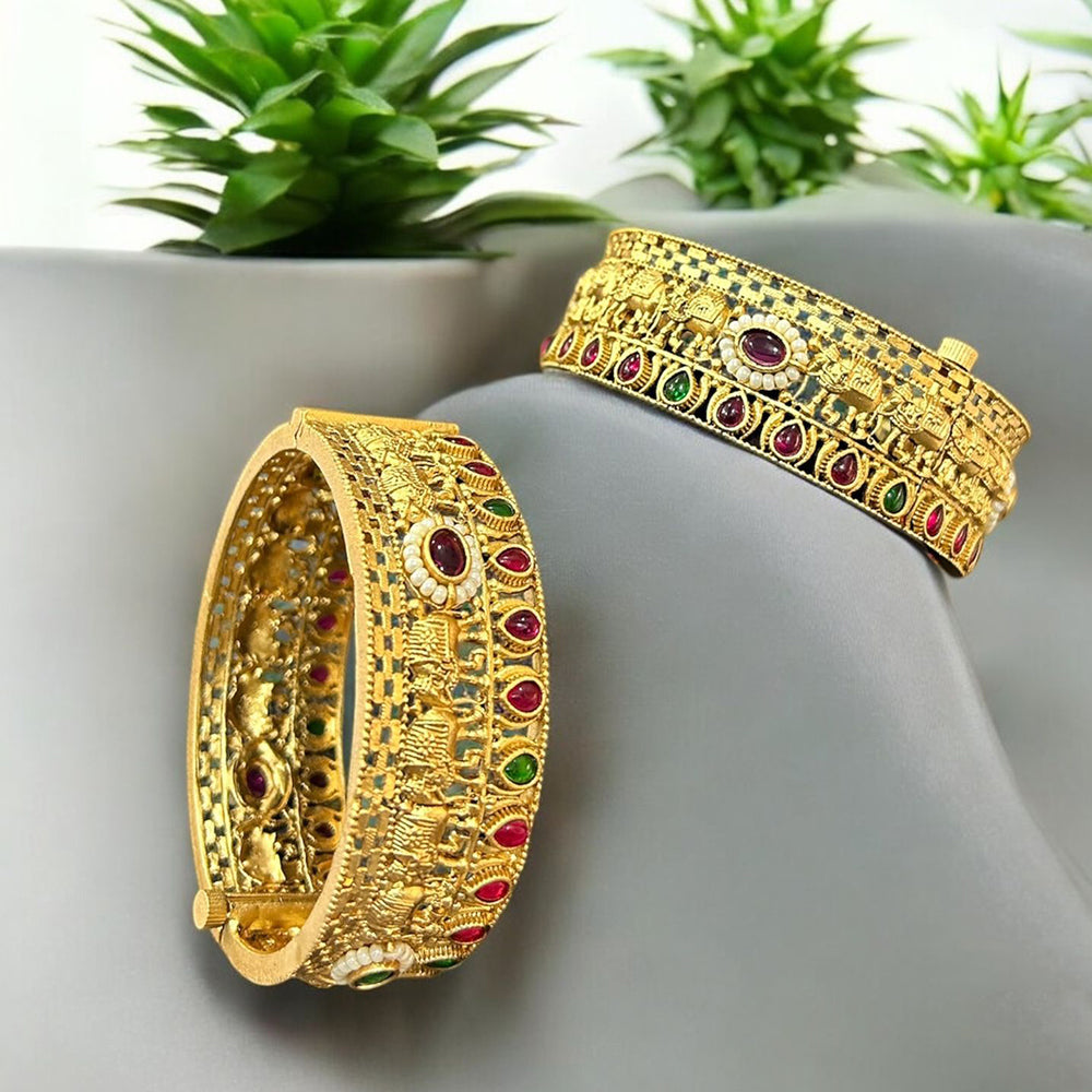 Neetu Art Gold Plated Pota Stone And Pearl Openable Bangle Set